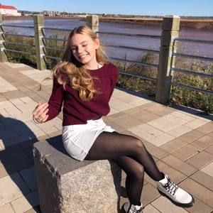 Meet your Posher, Brynn